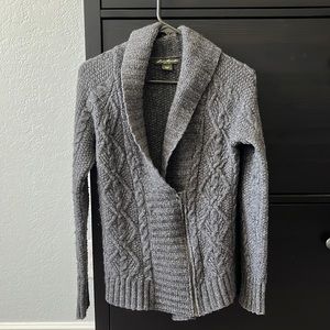 Eddie Bauer cable-knit gray sweater